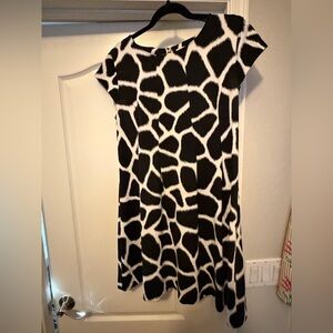 MICHAEL Michael Kors Black and White Patterned Dress